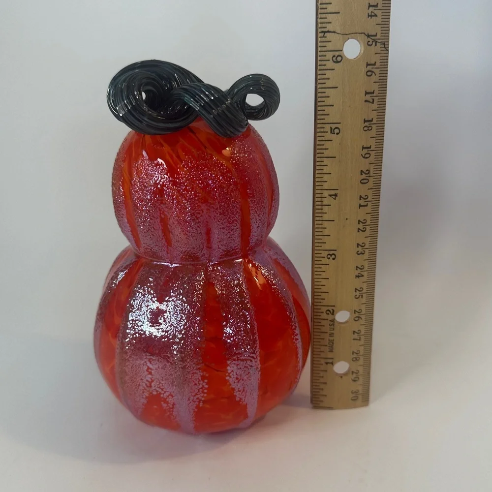 Beautiful Hand Blown‎ Glasss Pumpkin Gourd Orange Shimmer Iridescent